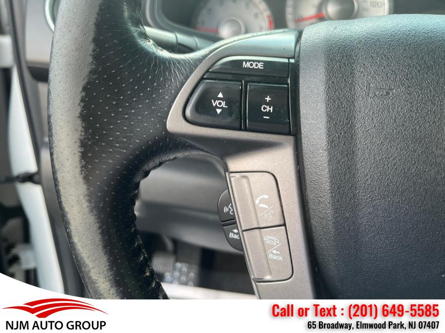 2011 Honda Pilot 4WD 4dr Touring w/RES & Navi, available for sale in Elmwood Park, New Jersey | NJM Auto Group. Elmwood Park, New Jersey 2011 Honda Pilot 4WD 4dr Touring w/RES & Navi, available for sale in Elmwood Park, New Jersey | NJM Auto Group. Elmwood Park, New Jersey