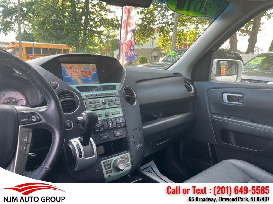 2011 Honda Pilot 4WD 4dr Touring w/RES & Navi, available for sale in Elmwood Park, New Jersey | NJM Auto Group. Elmwood Park, New Jersey 2011 Honda Pilot 4WD 4dr Touring w/RES & Navi, available for sale in Elmwood Park, New Jersey | NJM Auto Group. Elmwood Park, New Jersey
