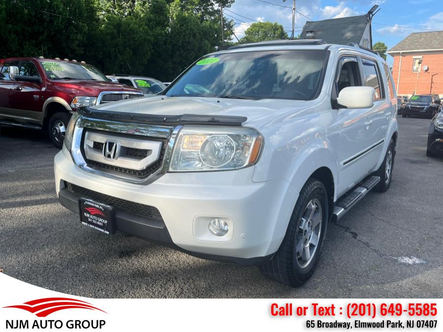2011 Honda Pilot 4WD 4dr Touring w/RES & Navi, available for sale in Elmwood Park, New Jersey | NJM Auto Group. Elmwood Park, New Jersey 2011 Honda Pilot 4WD 4dr Touring w/RES & Navi, available for sale in Elmwood Park, New Jersey | NJM Auto Group. Elmwood Park, New Jersey