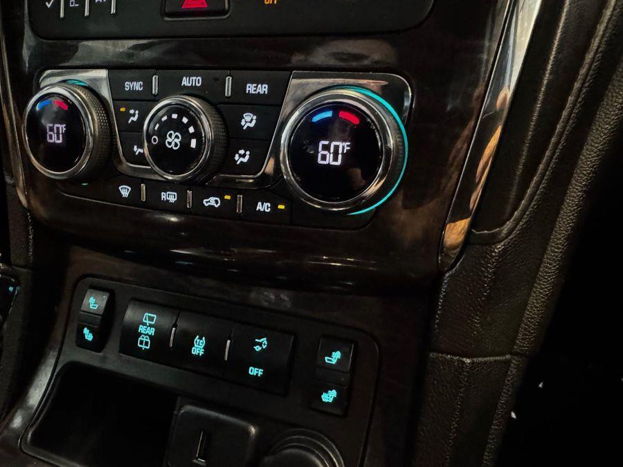 2015 Buick Enclave Leather Sport Utility 4D, available for sale in Santa Ana, California | K&T Motor LLC. Santa Ana, California 2015 Buick Enclave Leather Sport Utility 4D, available for sale in Santa Ana, California | K&T Motor LLC. Santa Ana, California