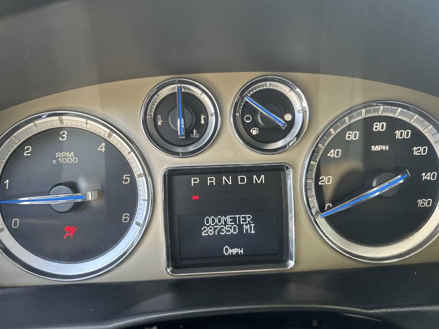 2008 Cadillac Escalade Esv Platinum Edition AWD 4dr SUV, available for sale in Hempstead, New York | VIP Auto Credit Express. Hempstead, New York 2008 Cadillac Escalade Esv Platinum Edition AWD 4dr SUV, available for sale in Hempstead, New York | VIP Auto Credit Express. Hempstead, New York