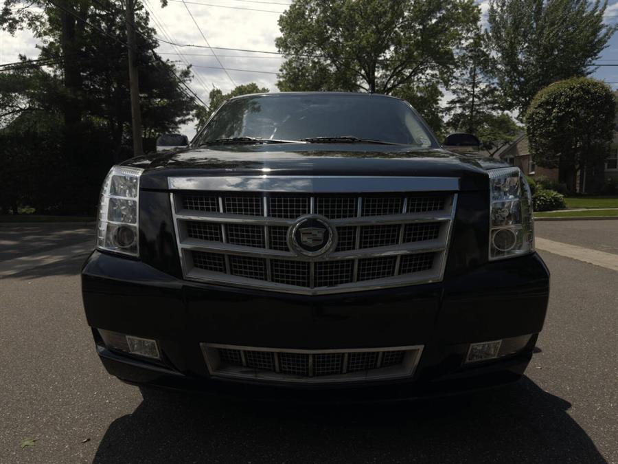 2008 Cadillac Escalade Esv Platinum Edition AWD 4dr SUV, available for sale in Hempstead, New York | VIP Auto Credit Express. Hempstead, New York 2008 Cadillac Escalade Esv Platinum Edition AWD 4dr SUV, available for sale in Hempstead, New York | VIP Auto Credit Express. Hempstead, New York