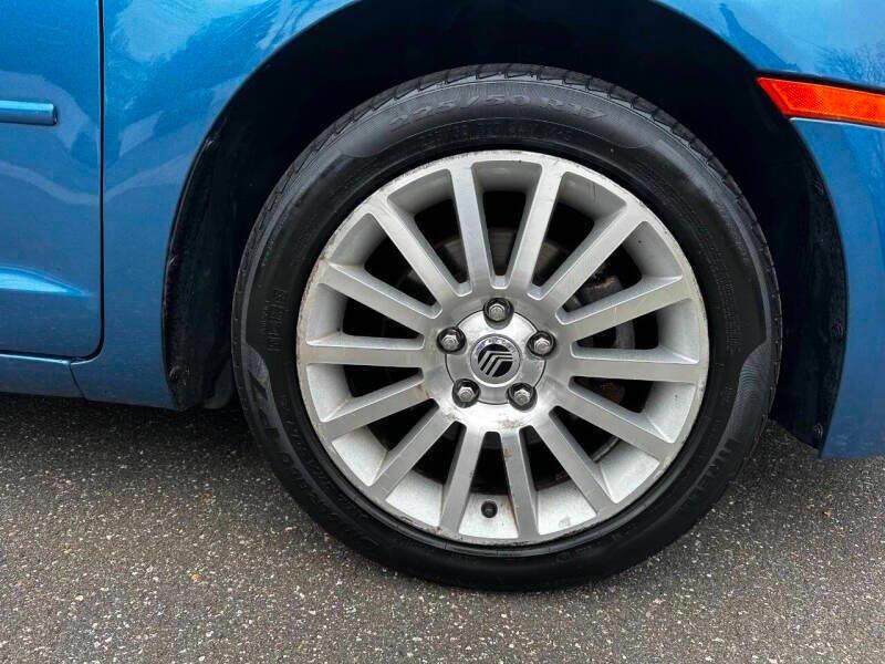 2009 Mercury Milan V6 Premier 4dr Sedan, available for sale in Hempstead, New York | VIP Auto Credit Express. Hempstead, New York 2009 Mercury Milan V6 Premier 4dr Sedan, available for sale in Hempstead, New York | VIP Auto Credit Express. Hempstead, New York