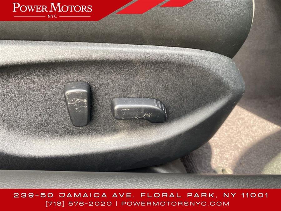 2022 Infiniti Q50 LUXE, available for sale in Floral Park, New York | Shop Auto NY. Floral Park, New York 2022 Infiniti Q50 LUXE, available for sale in Floral Park, New York | Shop Auto NY. Floral Park, New York