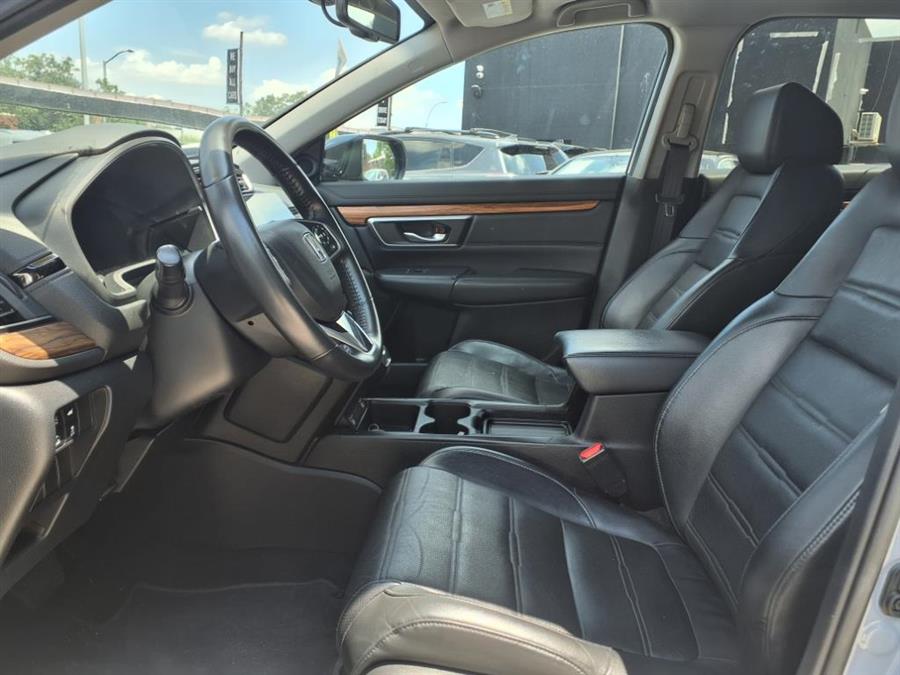 2021 Honda CR-V EX-L AWD, available for sale in Flushing, New York | Silverline Auto Group. Flushing, New York 2021 Honda CR-V EX-L AWD, available for sale in Flushing, New York | Silverline Auto Group. Flushing, New York
