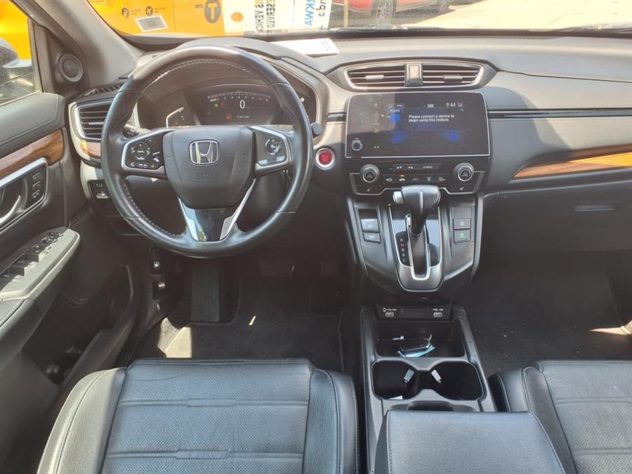 2021 Honda CR-V EX-L AWD, available for sale in Flushing, New York | Silverline Auto Group. Flushing, New York 2021 Honda CR-V EX-L AWD, available for sale in Flushing, New York | Silverline Auto Group. Flushing, New York