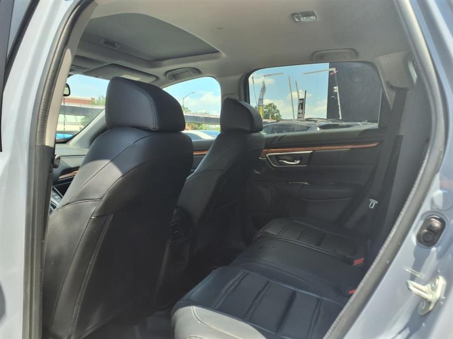 2021 Honda CR-V EX-L AWD, available for sale in Flushing, New York | Silverline Auto Group. Flushing, New York 2021 Honda CR-V EX-L AWD, available for sale in Flushing, New York | Silverline Auto Group. Flushing, New York