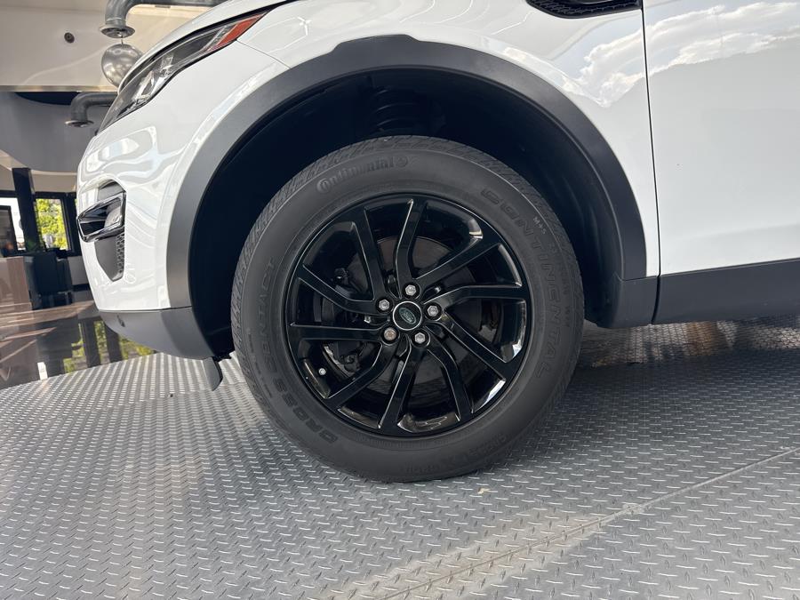 2017 Land Rover Discovery Sport HSE 4WD, available for sale in Jersey City, New Jersey | Luxe Auto Galleria. Jersey City, New Jersey 2017 Land Rover Discovery Sport HSE 4WD, available for sale in Jersey City, New Jersey | Luxe Auto Galleria. Jersey City, New Jersey