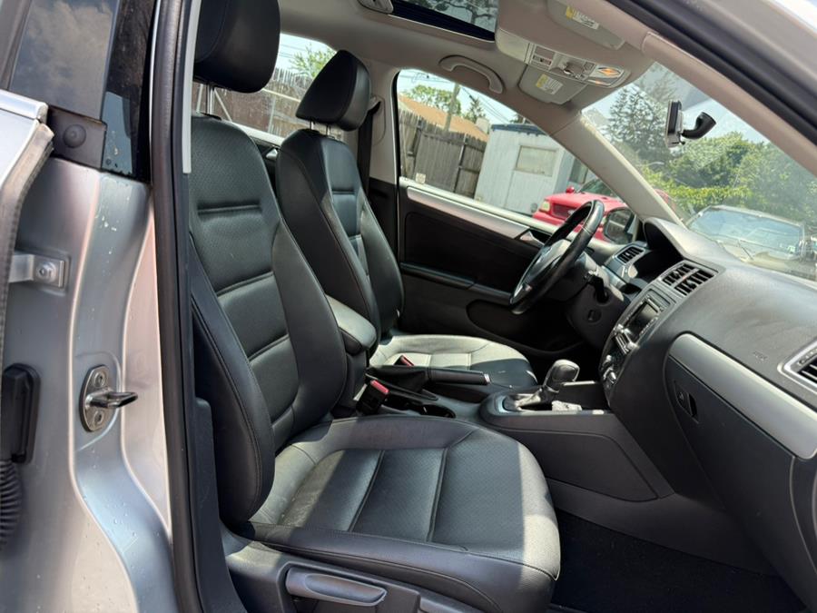 2014 Volkswagen Jetta Sedan 4dr Auto SE PZEV, available for sale in West Babylon, New York | Best Buy Auto Stop. West Babylon, New York 2014 Volkswagen Jetta Sedan 4dr Auto SE PZEV, available for sale in West Babylon, New York | Best Buy Auto Stop. West Babylon, New York
