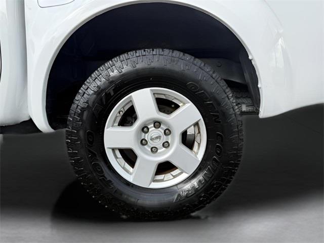 2005 Nissan Frontier SE, available for sale in Stratford, Connecticut | Wiz Leasing Inc. Stratford, Connecticut 2005 Nissan Frontier SE, available for sale in Stratford, Connecticut | Wiz Leasing Inc. Stratford, Connecticut