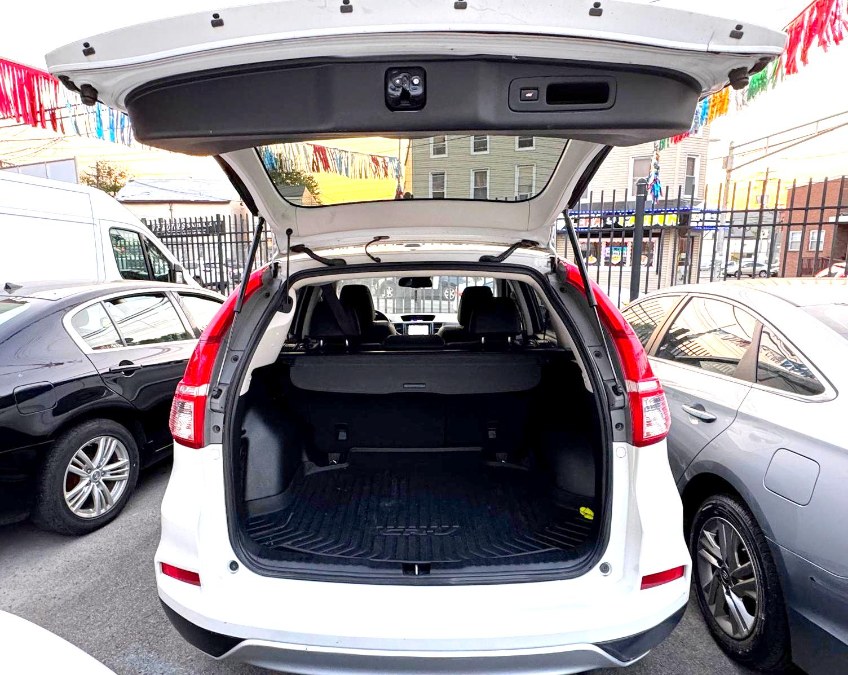 2016 Honda CR-V AWD 5dr Touring, available for sale in Paterson, New Jersey | MFG Prestige Auto Group. Paterson, New Jersey 2016 Honda CR-V AWD 5dr Touring, available for sale in Paterson, New Jersey | MFG Prestige Auto Group. Paterson, New Jersey