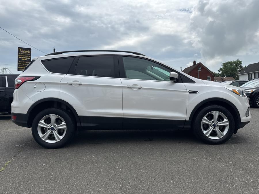 2018 Ford Escape SE FWD, available for sale in Little Ferry, New Jersey | Victoria Preowned Autos Inc. Little Ferry, New Jersey 2018 Ford Escape SE FWD, available for sale in Little Ferry, New Jersey | Victoria Preowned Autos Inc. Little Ferry, New Jersey