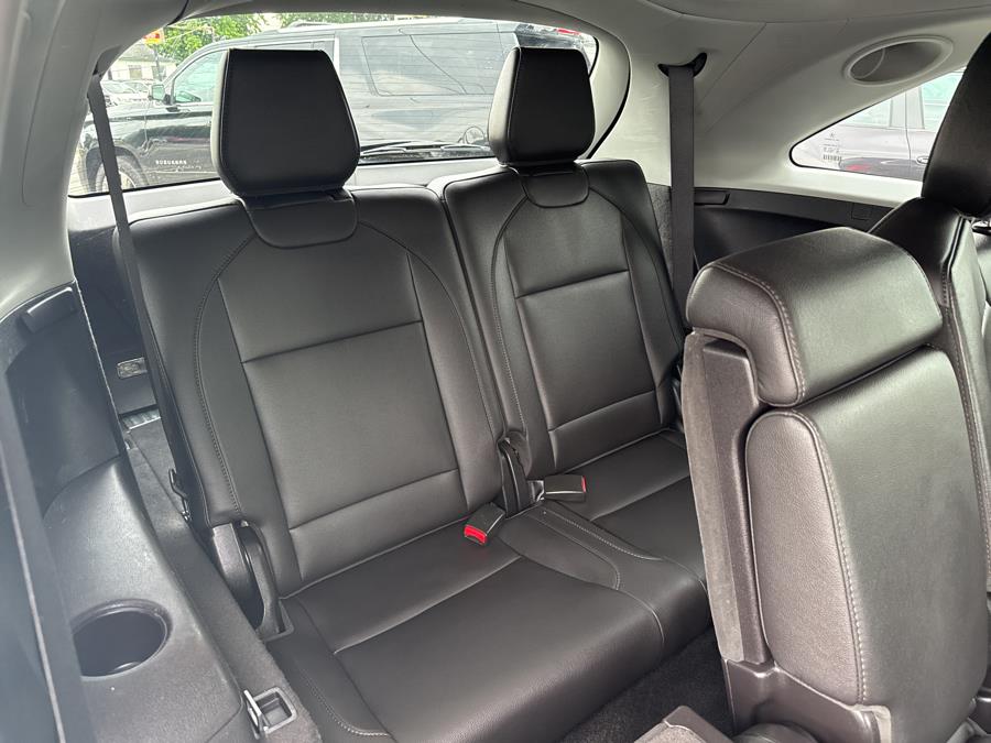 2017 Acura MDX SH-AWD w/Technology Pkg, available for sale in Little Ferry, New Jersey | Victoria Preowned Autos Inc. Little Ferry, New Jersey 2017 Acura MDX SH-AWD w/Technology Pkg, available for sale in Little Ferry, New Jersey | Victoria Preowned Autos Inc. Little Ferry, New Jersey