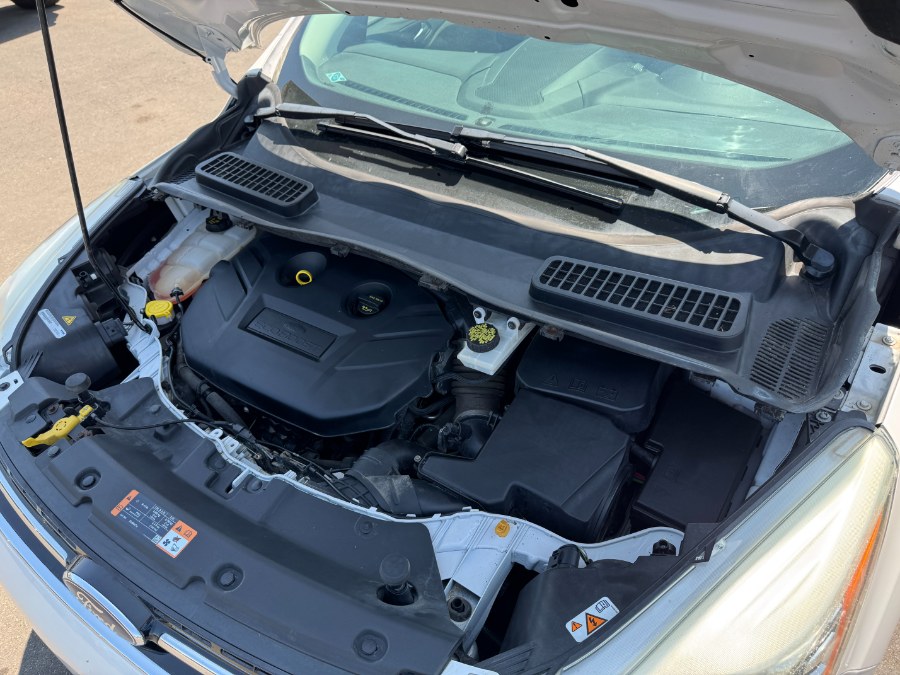 2015 Ford Escape FWD 4dr Titanium, available for sale in Ortonville, Michigan | Marsh Auto Sales LLC. Ortonville, Michigan 2015 Ford Escape FWD 4dr Titanium, available for sale in Ortonville, Michigan | Marsh Auto Sales LLC. Ortonville, Michigan