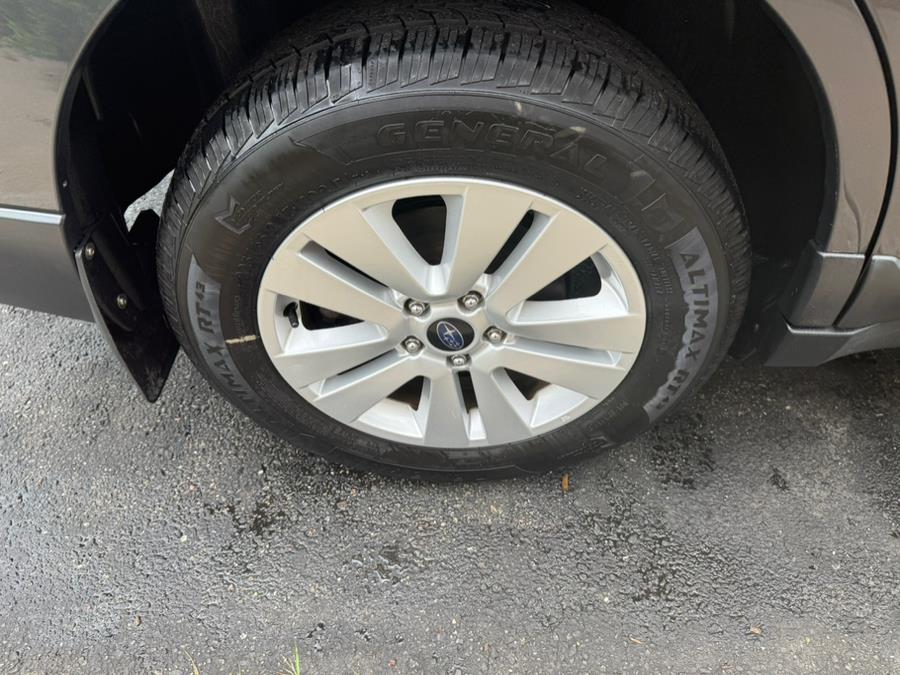 2018 Subaru Outback 2.5i Premium, available for sale in East Windsor, Connecticut | Century Auto And Truck. East Windsor, Connecticut 2018 Subaru Outback 2.5i Premium, available for sale in East Windsor, Connecticut | Century Auto And Truck. East Windsor, Connecticut