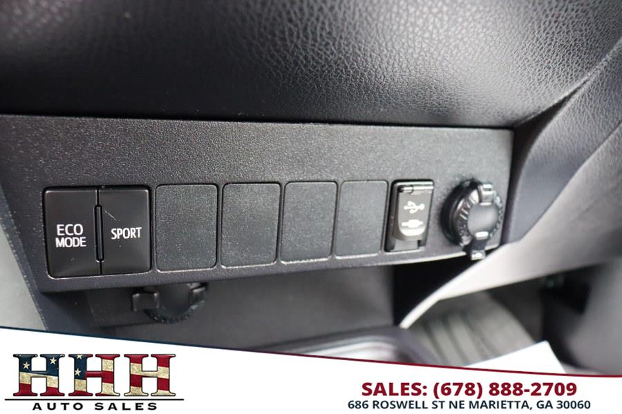 2017 Toyota RAV4 XLE FWD (Natl), available for sale in Marietta, Georgia | HHH Auto Sales LLC. Marietta, Georgia 2017 Toyota RAV4 XLE FWD (Natl), available for sale in Marietta, Georgia | HHH Auto Sales LLC. Marietta, Georgia