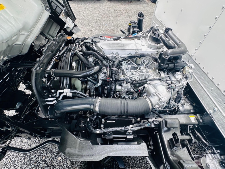 2023 ISUZU NPR XD 16 FEET DRY BOX + LIFT GATE + NO CDL, available for sale in South Amboy, New Jersey | NJ Truck Spot. South Amboy, New Jersey 2023 ISUZU NPR XD 16 FEET DRY BOX + LIFT GATE + NO CDL, available for sale in South Amboy, New Jersey | NJ Truck Spot. South Amboy, New Jersey