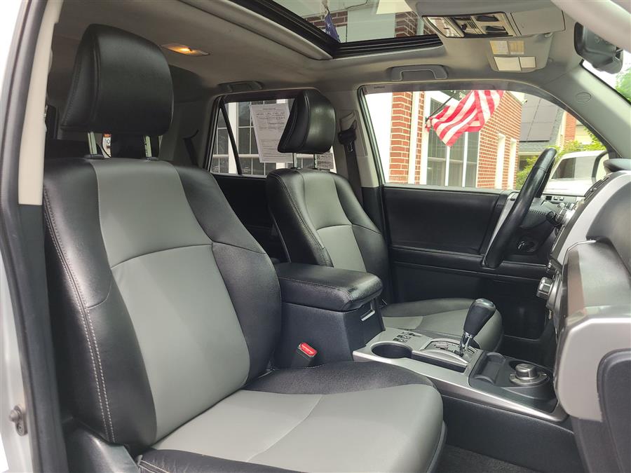 2018 Toyota 4Runner SR5 Premium 4WD (Natl), available for sale in Canton, Connecticut | Lava Motors. Canton, Connecticut 2018 Toyota 4Runner SR5 Premium 4WD (Natl), available for sale in Canton, Connecticut | Lava Motors. Canton, Connecticut