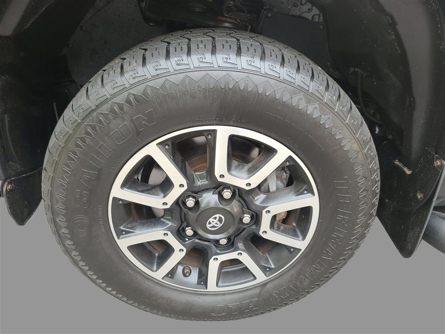 2019 Toyota Tundra 4WD SR Double Cab 6.5'' Bed 5.7L (Natl), available for sale in Canton, Connecticut | Lava Motors. Canton, Connecticut 2019 Toyota Tundra 4WD SR Double Cab 6.5'' Bed 5.7L (Natl), available for sale in Canton, Connecticut | Lava Motors. Canton, Connecticut