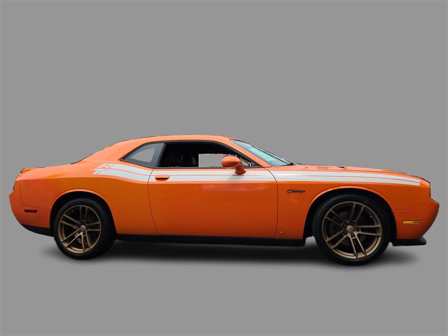 2014 Dodge Challenger 2dr Cpe R/T, available for sale in Canton, Connecticut | Lava Motors. Canton, Connecticut 2014 Dodge Challenger 2dr Cpe R/T, available for sale in Canton, Connecticut | Lava Motors. Canton, Connecticut