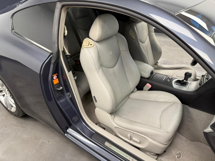 2009 Infiniti G37 Coupe 2dr x AWD, available for sale in Elizabeth, New Jersey | M Auto Group. Elizabeth, New Jersey 2009 Infiniti G37 Coupe 2dr x AWD, available for sale in Elizabeth, New Jersey | M Auto Group. Elizabeth, New Jersey