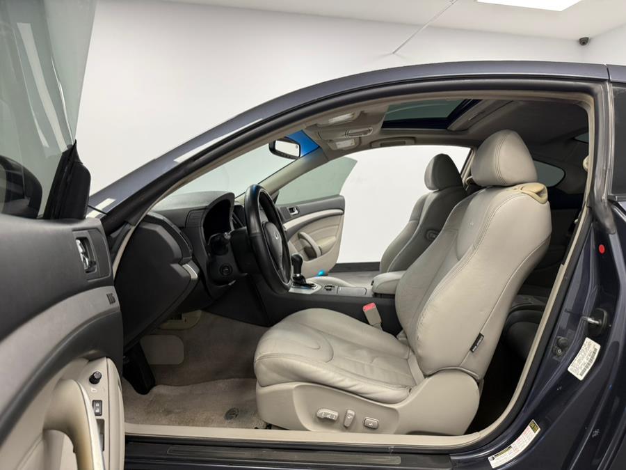 2009 Infiniti G37 Coupe 2dr x AWD, available for sale in Elizabeth, New Jersey | M Auto Group. Elizabeth, New Jersey 2009 Infiniti G37 Coupe 2dr x AWD, available for sale in Elizabeth, New Jersey | M Auto Group. Elizabeth, New Jersey