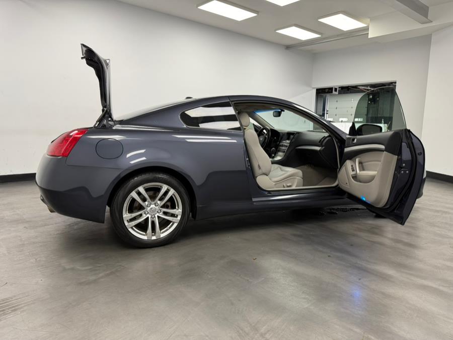 2009 Infiniti G37 Coupe 2dr x AWD, available for sale in Elizabeth, New Jersey | M Auto Group. Elizabeth, New Jersey 2009 Infiniti G37 Coupe 2dr x AWD, available for sale in Elizabeth, New Jersey | M Auto Group. Elizabeth, New Jersey