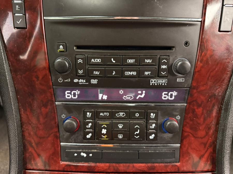 2011 Cadillac Escalade EXT AWD 4dr Luxury, available for sale in Elizabeth, New Jersey | M Auto Group. Elizabeth, New Jersey 2011 Cadillac Escalade EXT AWD 4dr Luxury, available for sale in Elizabeth, New Jersey | M Auto Group. Elizabeth, New Jersey