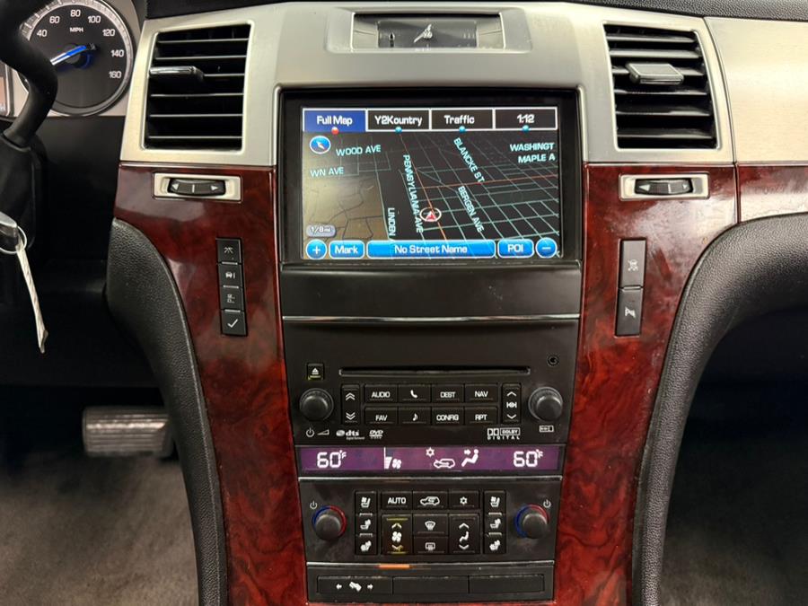 2011 Cadillac Escalade EXT AWD 4dr Luxury, available for sale in Elizabeth, New Jersey | M Auto Group. Elizabeth, New Jersey 2011 Cadillac Escalade EXT AWD 4dr Luxury, available for sale in Elizabeth, New Jersey | M Auto Group. Elizabeth, New Jersey