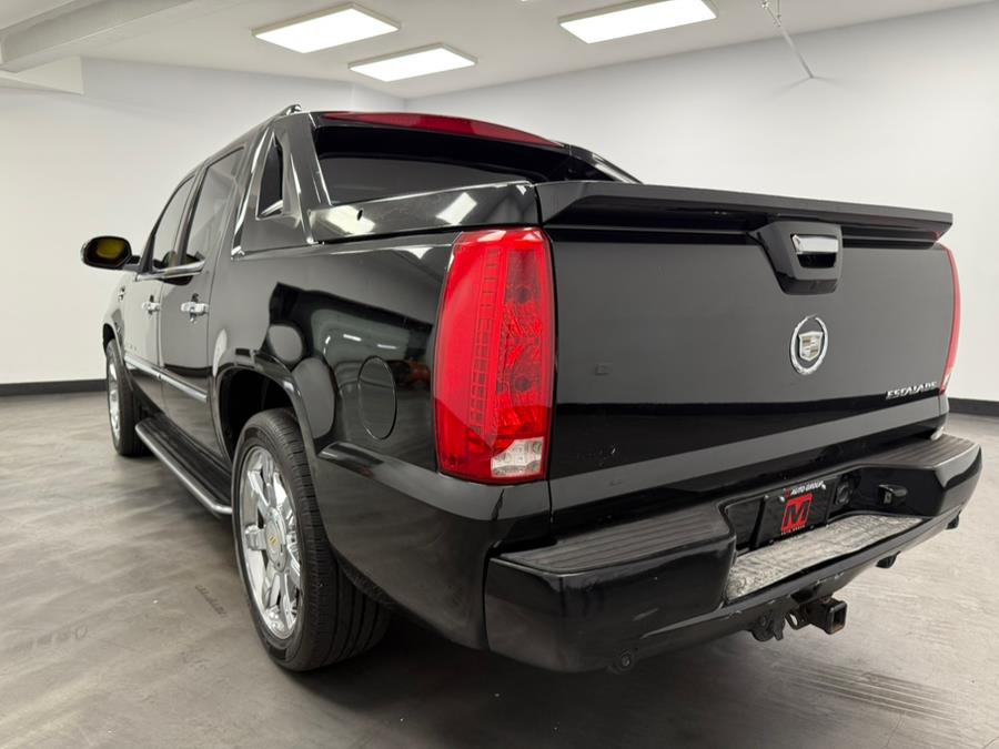 2011 Cadillac Escalade EXT AWD 4dr Luxury, available for sale in Elizabeth, New Jersey | M Auto Group. Elizabeth, New Jersey 2011 Cadillac Escalade EXT AWD 4dr Luxury, available for sale in Elizabeth, New Jersey | M Auto Group. Elizabeth, New Jersey