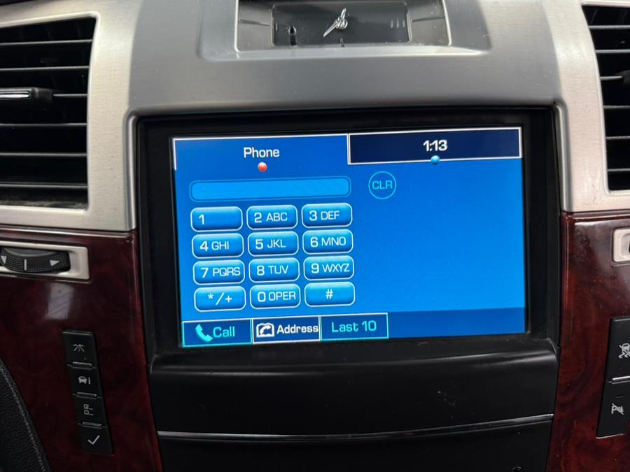 2011 Cadillac Escalade EXT AWD 4dr Luxury, available for sale in Elizabeth, New Jersey | M Auto Group. Elizabeth, New Jersey 2011 Cadillac Escalade EXT AWD 4dr Luxury, available for sale in Elizabeth, New Jersey | M Auto Group. Elizabeth, New Jersey