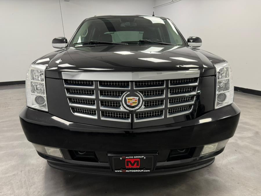2011 Cadillac Escalade EXT AWD 4dr Luxury, available for sale in Elizabeth, New Jersey | M Auto Group. Elizabeth, New Jersey 2011 Cadillac Escalade EXT AWD 4dr Luxury, available for sale in Elizabeth, New Jersey | M Auto Group. Elizabeth, New Jersey