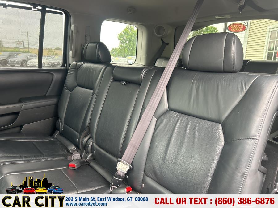 2011 Honda Pilot 4WD 4dr Touring w/RES & Navi, available for sale in East Windsor, Connecticut | Car City LLC. East Windsor, Connecticut 2011 Honda Pilot 4WD 4dr Touring w/RES & Navi, available for sale in East Windsor, Connecticut | Car City LLC. East Windsor, Connecticut