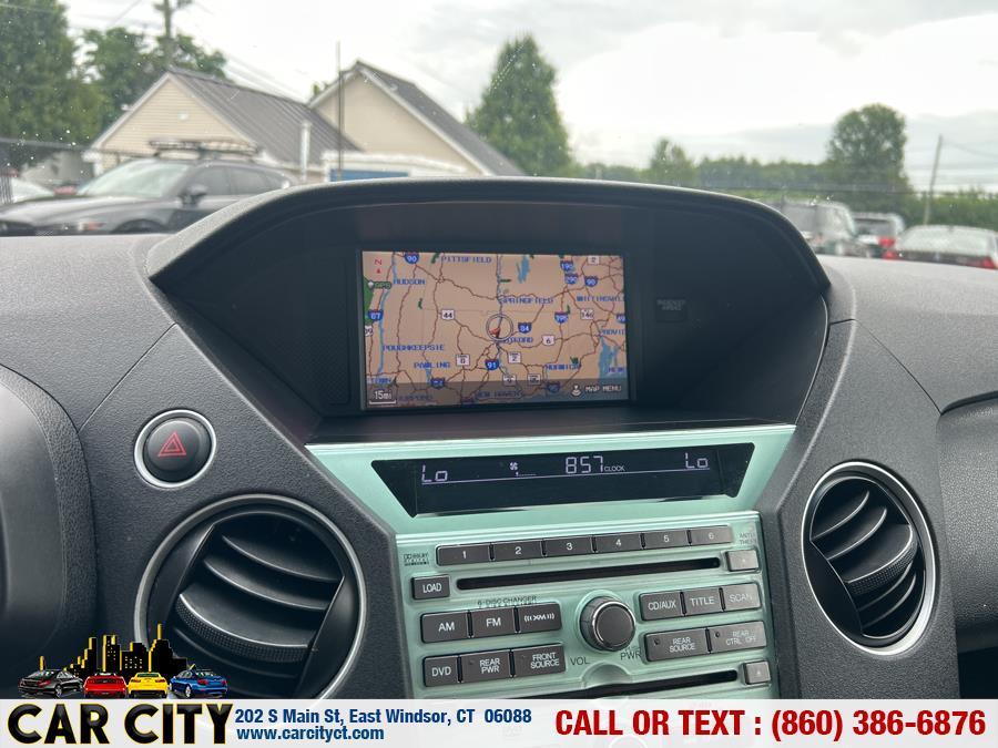 2011 Honda Pilot 4WD 4dr Touring w/RES & Navi, available for sale in East Windsor, Connecticut | Car City LLC. East Windsor, Connecticut 2011 Honda Pilot 4WD 4dr Touring w/RES & Navi, available for sale in East Windsor, Connecticut | Car City LLC. East Windsor, Connecticut
