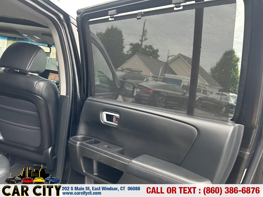 2011 Honda Pilot 4WD 4dr Touring w/RES & Navi, available for sale in East Windsor, Connecticut | Car City LLC. East Windsor, Connecticut 2011 Honda Pilot 4WD 4dr Touring w/RES & Navi, available for sale in East Windsor, Connecticut | Car City LLC. East Windsor, Connecticut