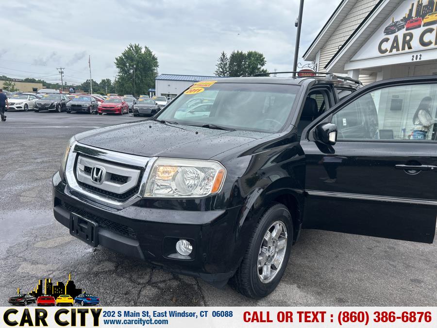 2011 Honda Pilot 4WD 4dr Touring w/RES & Navi, available for sale in East Windsor, Connecticut | Car City LLC. East Windsor, Connecticut 2011 Honda Pilot 4WD 4dr Touring w/RES & Navi, available for sale in East Windsor, Connecticut | Car City LLC. East Windsor, Connecticut