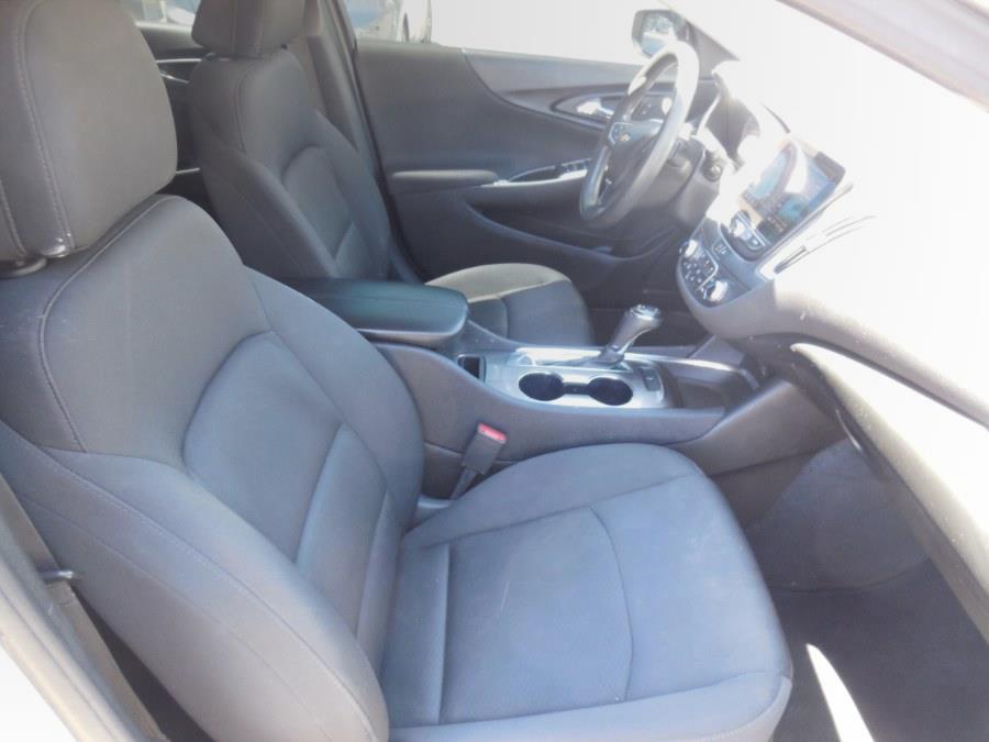 2020 Chevrolet Malibu 4dr Sdn LT, available for sale in Hawaiian Gardens, California | Luxe Motors. Hawaiian Gardens, California 2020 Chevrolet Malibu 4dr Sdn LT, available for sale in Hawaiian Gardens, California | Luxe Motors. Hawaiian Gardens, California