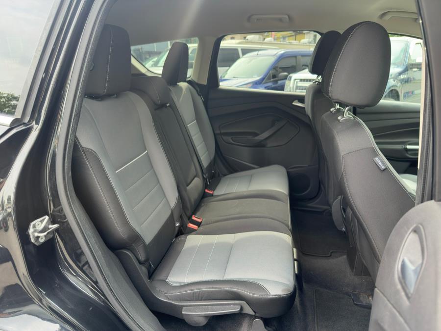 2013 Ford Escape FWD 4dr SE, available for sale in Irvington , New Jersey | Auto Haus of Irvington Corp. Irvington , New Jersey 2013 Ford Escape FWD 4dr SE, available for sale in Irvington , New Jersey | Auto Haus of Irvington Corp. Irvington , New Jersey