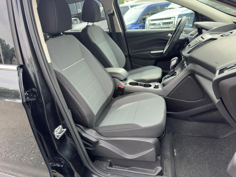 2013 Ford Escape FWD 4dr SE, available for sale in Irvington , New Jersey | Auto Haus of Irvington Corp. Irvington , New Jersey 2013 Ford Escape FWD 4dr SE, available for sale in Irvington , New Jersey | Auto Haus of Irvington Corp. Irvington , New Jersey