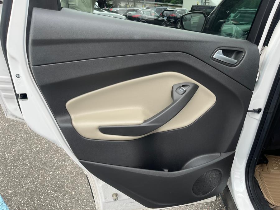 2019 Ford Escape SEL 4WD, available for sale in Elmont, New York | Sunrise of Elmont. Elmont, New York 2019 Ford Escape SEL 4WD, available for sale in Elmont, New York | Sunrise of Elmont. Elmont, New York