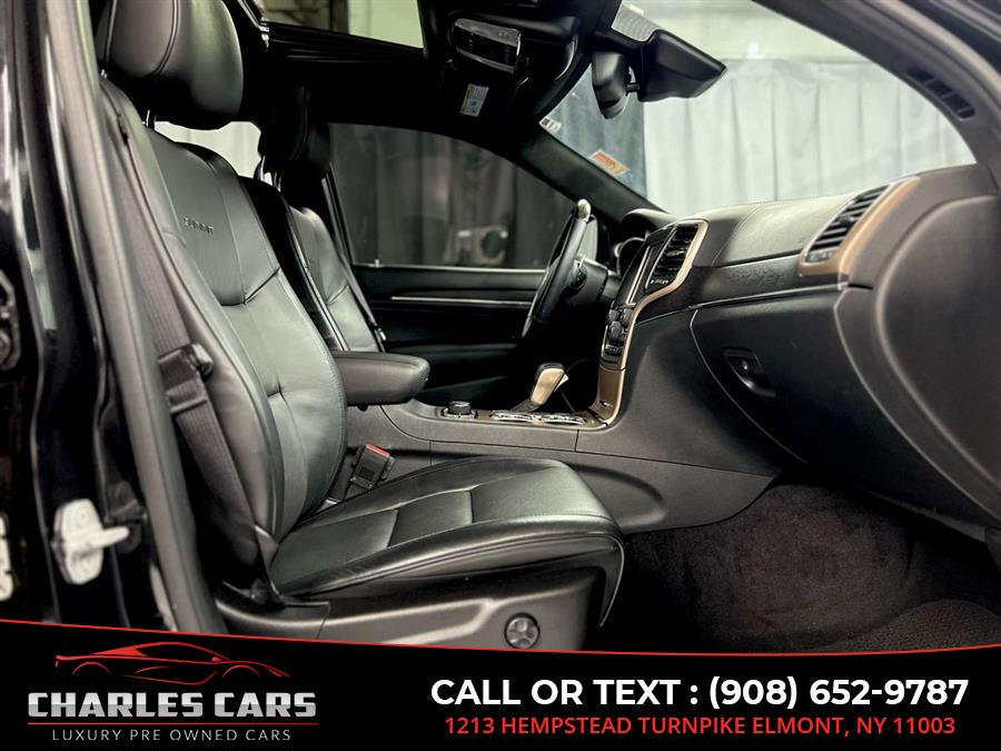 2016 Jeep Grand Cherokee Summit, available for sale in Elmont, New York | Charles Cars. Elmont, New York 2016 Jeep Grand Cherokee Summit, available for sale in Elmont, New York | Charles Cars. Elmont, New York