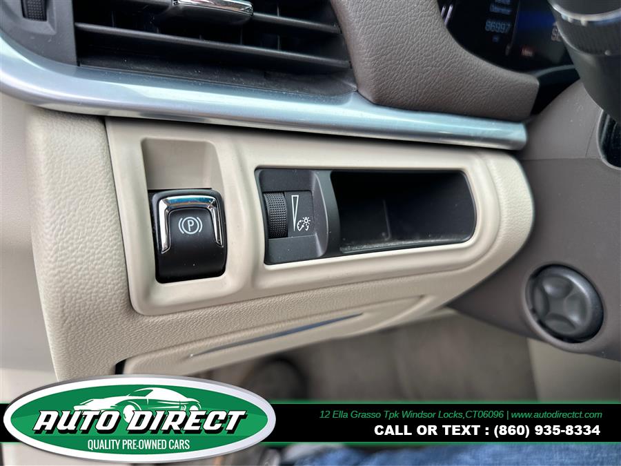 2016 Cadillac XTS 4dr Sdn Luxury Collection AWD, available for sale in Windsor Locks, Connecticut | Auto Direct LLC. Windsor Locks, Connecticut 2016 Cadillac XTS 4dr Sdn Luxury Collection AWD, available for sale in Windsor Locks, Connecticut | Auto Direct LLC. Windsor Locks, Connecticut