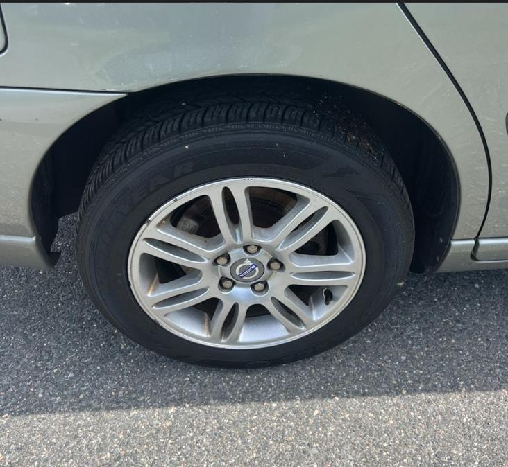 2007 Volvo S60 4dr Sdn 2.5L Turbo AT AWD w/Snrf, available for sale in East Windsor, Connecticut | STS Automotive. East Windsor, Connecticut 2007 Volvo S60 4dr Sdn 2.5L Turbo AT AWD w/Snrf, available for sale in East Windsor, Connecticut | STS Automotive. East Windsor, Connecticut