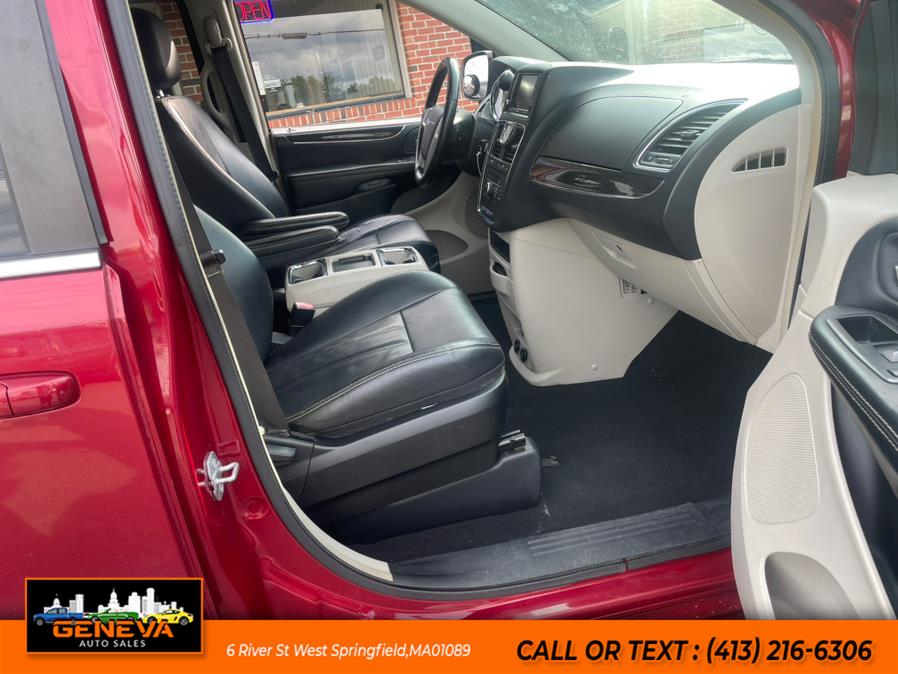 2015 Chrysler Town & Country 4dr Wgn Touring, available for sale in West Springfield, Massachusetts | Geneva Auto Sales LLC. West Springfield, Massachusetts 2015 Chrysler Town & Country 4dr Wgn Touring, available for sale in West Springfield, Massachusetts | Geneva Auto Sales LLC. West Springfield, Massachusetts