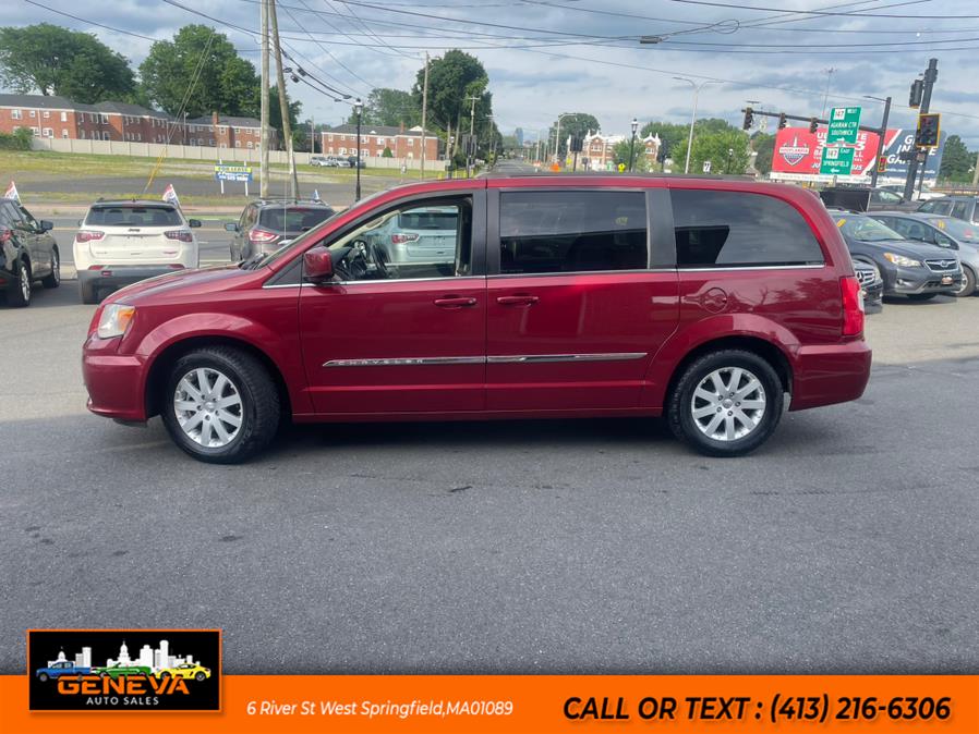 2015 Chrysler Town & Country 4dr Wgn Touring, available for sale in West Springfield, Massachusetts | Geneva Auto Sales LLC. West Springfield, Massachusetts 2015 Chrysler Town & Country 4dr Wgn Touring, available for sale in West Springfield, Massachusetts | Geneva Auto Sales LLC. West Springfield, Massachusetts