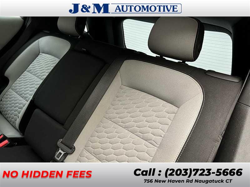 2020 Chevrolet Equinox LS, available for sale in Naugatuck, Connecticut | J&M Automotive Sls&Svc LLC. Naugatuck, Connecticut 2020 Chevrolet Equinox LS, available for sale in Naugatuck, Connecticut | J&M Automotive Sls&Svc LLC. Naugatuck, Connecticut