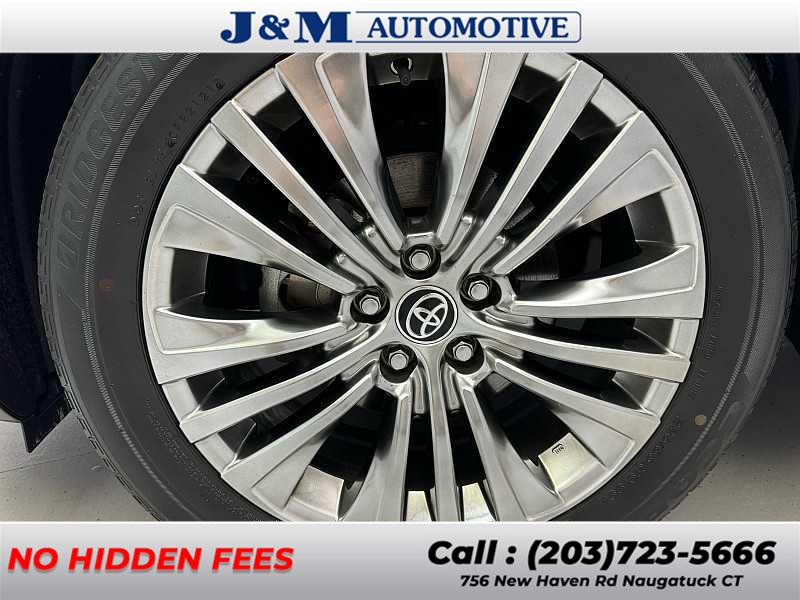 2021 Toyota Venza XLE, available for sale in Naugatuck, Connecticut | J&M Automotive Sls&Svc LLC. Naugatuck, Connecticut 2021 Toyota Venza XLE, available for sale in Naugatuck, Connecticut | J&M Automotive Sls&Svc LLC. Naugatuck, Connecticut