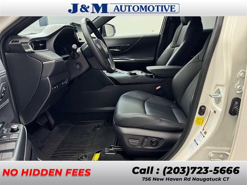 2021 Toyota Venza XLE, available for sale in Naugatuck, Connecticut | J&M Automotive Sls&Svc LLC. Naugatuck, Connecticut 2021 Toyota Venza XLE, available for sale in Naugatuck, Connecticut | J&M Automotive Sls&Svc LLC. Naugatuck, Connecticut