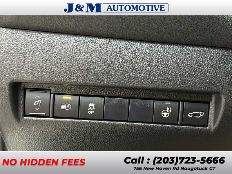 2021 Toyota Venza XLE, available for sale in Naugatuck, Connecticut | J&M Automotive Sls&Svc LLC. Naugatuck, Connecticut 2021 Toyota Venza XLE, available for sale in Naugatuck, Connecticut | J&M Automotive Sls&Svc LLC. Naugatuck, Connecticut