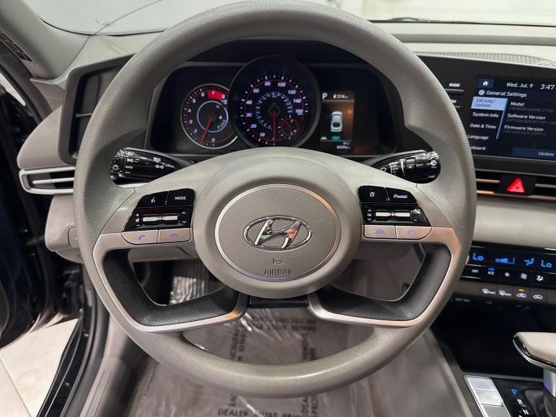 2022 Hyundai Elantra SEL IVT, available for sale in Maple Shade, New Jersey | Car Revolution. Maple Shade, New Jersey 2022 Hyundai Elantra SEL IVT, available for sale in Maple Shade, New Jersey | Car Revolution. Maple Shade, New Jersey